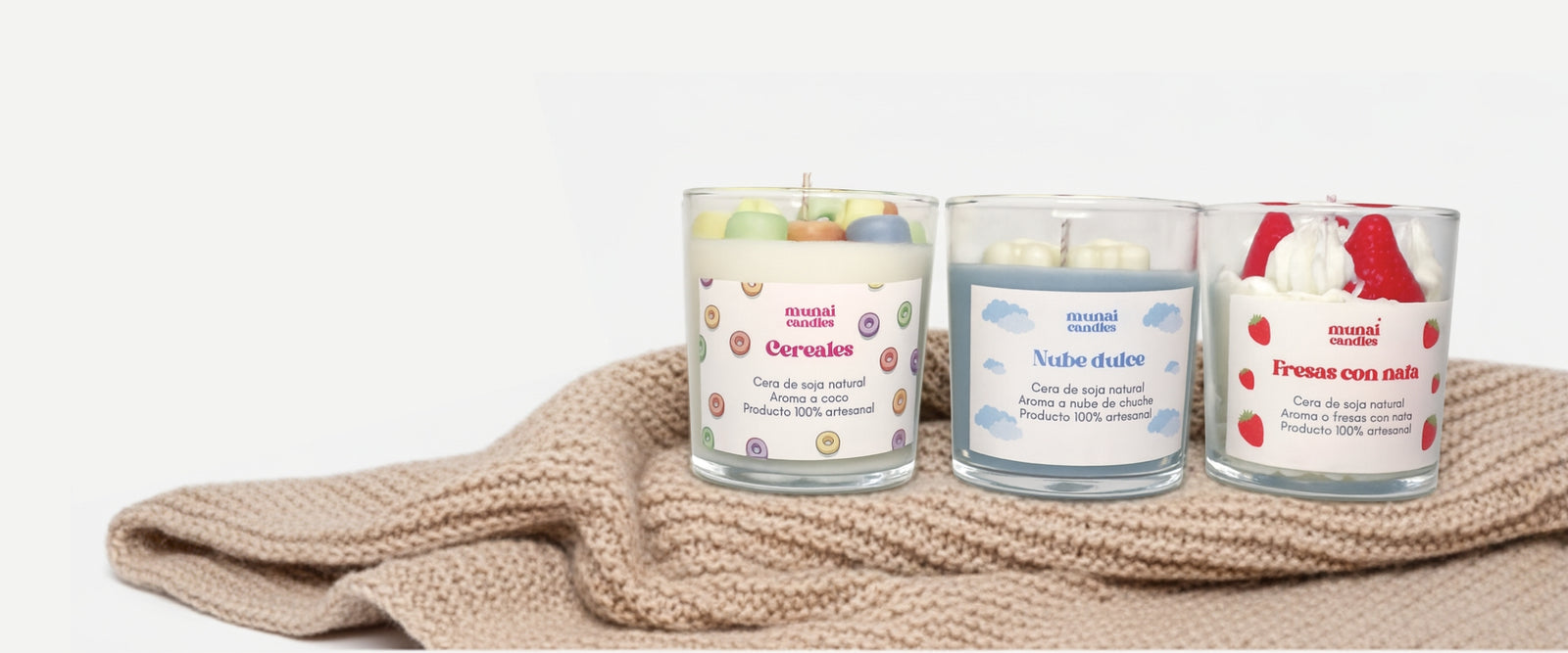 Set de 3 velas realistas de coco, nube de chuche y fresas con nata